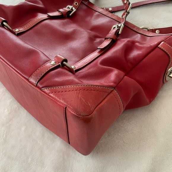 𝅺coach Red Premium Gallery East West Purse